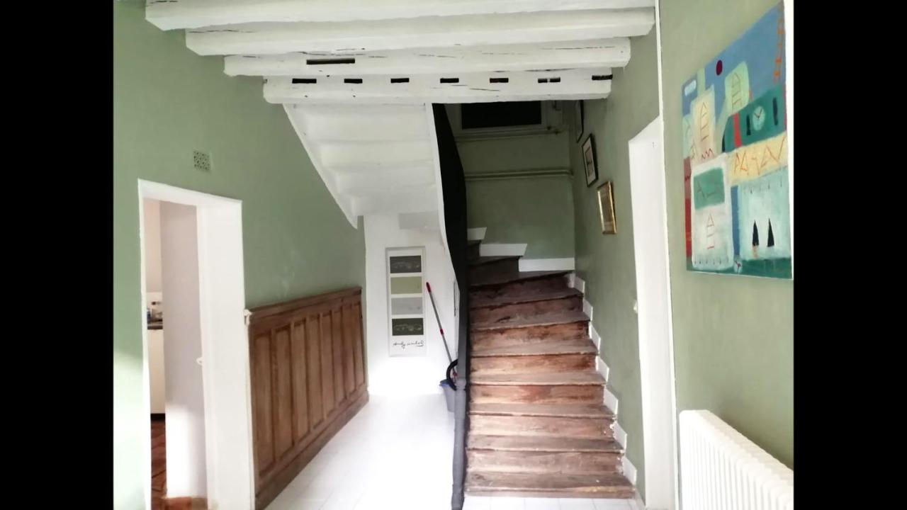 Room In Guest Room - Maison Lamerique Welcome You To One Of Their Room Dogs Are Also Welcomed Saint-Jean-le-Blanc Exterior photo